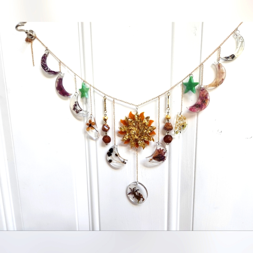 Pressed flower and moon phases sun catcher/wall hanging